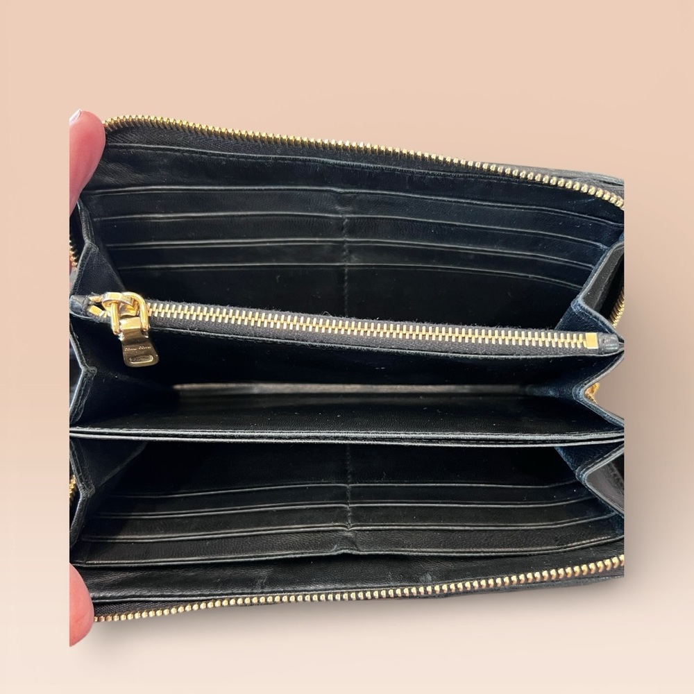 Miu Miu
 Black Matelasse Leather Zip Around Wallet - Picture 10 of 14